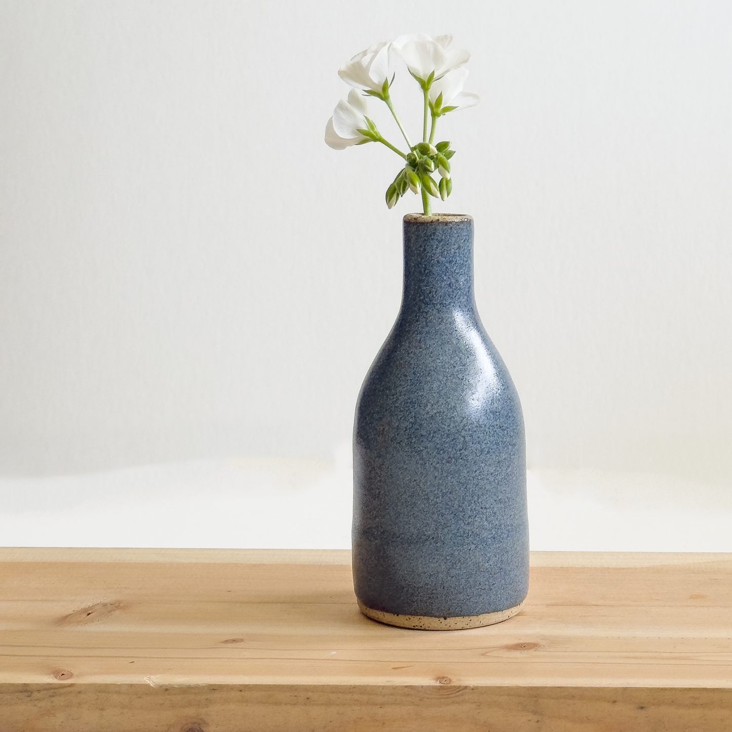 bud vase