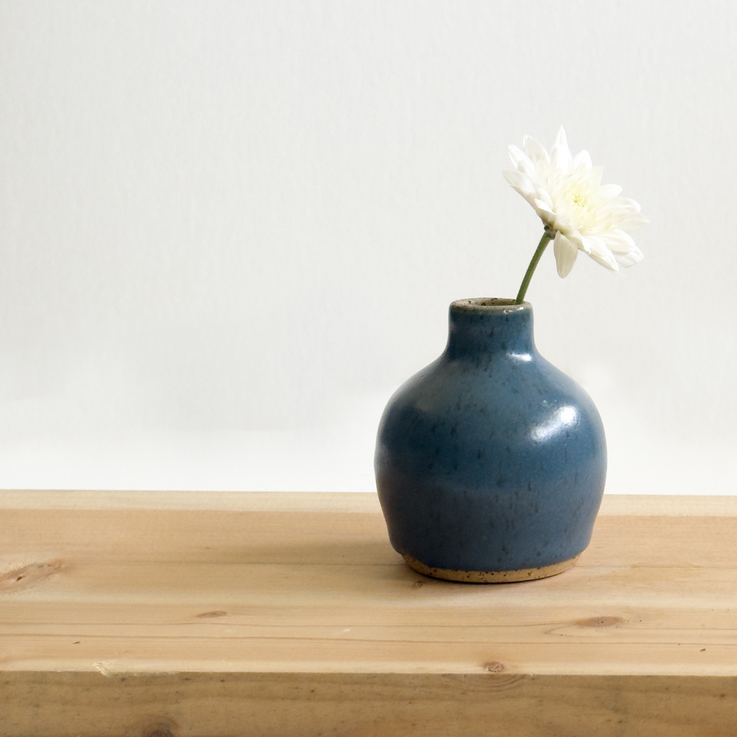 bud vase